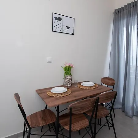 Mantinia-apartments *